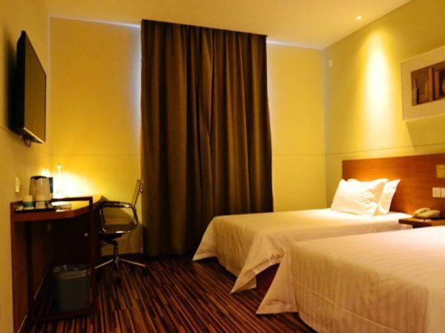 Jinjiang Inn Select Jinan Baotuquan Εξωτερικό φωτογραφία