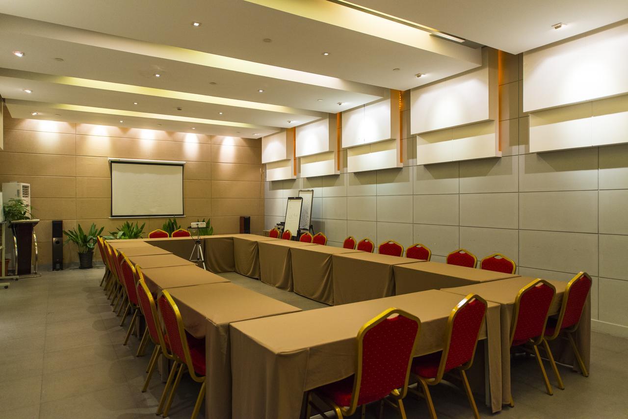 Jinjiang Inn Select Jinan Baotuquan Εξωτερικό φωτογραφία